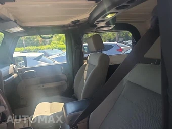 2008 Jeep Wrangler Sahara – miniatura 13