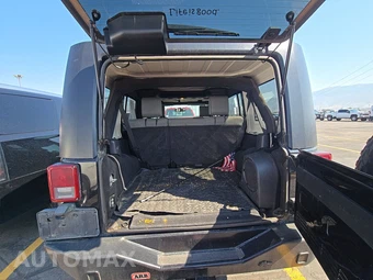 2008 Jeep Wrangler Unlimited Sahara - miniatura 16