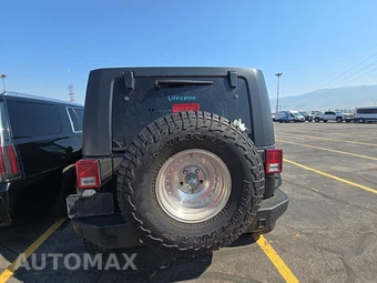 2008 Jeep Wrangler Unlimited Sahara - miniatura 5