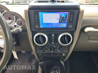 2008 Jeep Wrangler Unlimited Sahara - miniatura 7