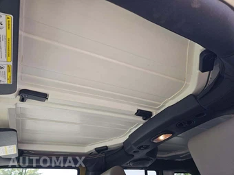 2008 Jeep Wrangler Unlimited Sahara - miniatura 8