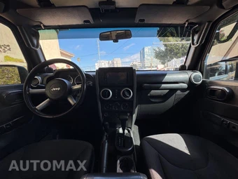 2008 Jeep Wrangler Unlimited Sahara - miniatura 20