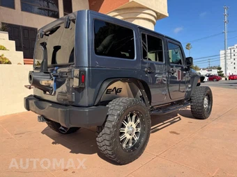 2008 Jeep Wrangler Unlimited Sahara - miniatura 6