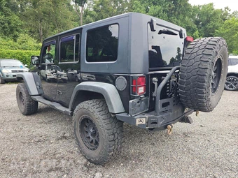 2008 Jeep Wrangler Unlimited X - miniatura 2