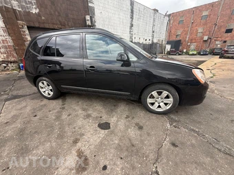 2008 Kia Rondo LX - miniatura 18