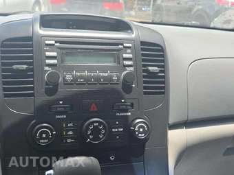 2008 Kia Sedona LX 118.9" WB - miniatura 10