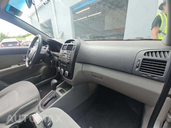 2008 Kia Spectra EX Sedan - miniatura 18