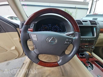 2008 Lexus LS 460 – miniatura 16