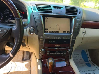 2008 Lexus LS 460 – miniatura 7