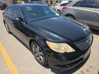 2008 Lexus LS 460 - miniatura 3