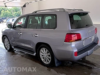 2008 Lexus LX 570 - miniatura 2