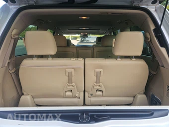 2008 Lexus LX 570 – miniatura 17