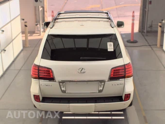 2008 Lexus LX 570 – miniatura 5