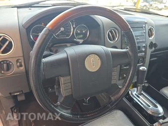 2008 Lincoln Mark LT Crew Cab Short Bed – miniatura 10