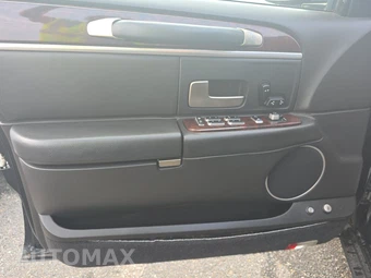 2008 Lincoln Town Car Executive w/Limousine Pkg - miniatura 9