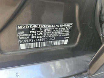 2008 Mercedes-Benz E 320 BlueTEC Sedan - miniatura 5
