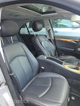 2008 Mercedes-Benz E 350 4MATIC Sedan – miniatura 18