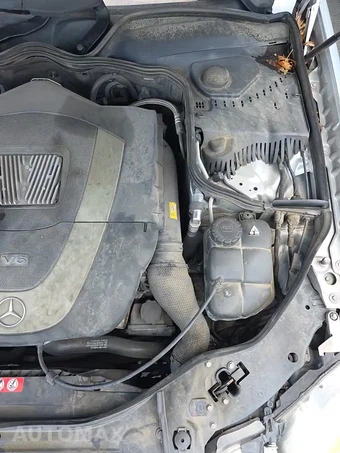 2008 Mercedes-Benz E 350 4MATIC Sedan – miniatura 31