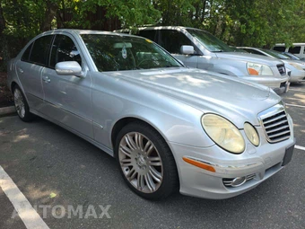 2008 Mercedes-Benz E 350 4MATIC Sedan – miniatura 4
