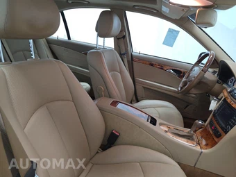 2008 Mercedes-Benz E 350 4MATIC Sedan – miniatura 8