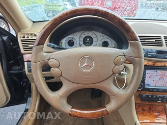 2008 Mercedes-Benz E 350 4MATIC Sedan - miniatura 10