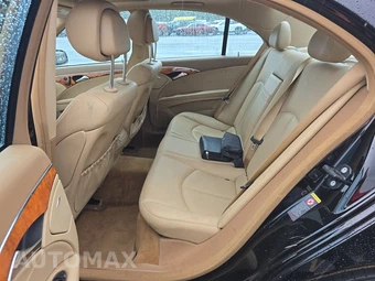 2008 Mercedes-Benz E 350 4MATIC Sedan - miniatura 13