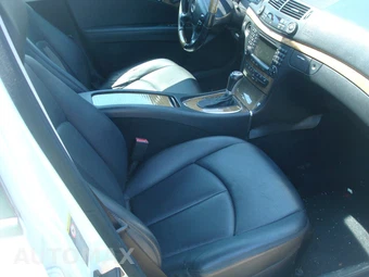 2008 Mercedes-Benz E 350 4MATIC Sedan – miniatura 12