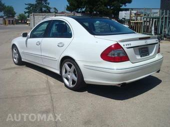 2008 Mercedes-Benz E 350 4MATIC Sedan – miniatura 32