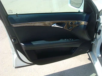 2008 Mercedes-Benz E 350 4MATIC Sedan – miniatura 51