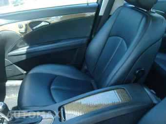 2008 Mercedes-Benz E 350 4MATIC Sedan – miniatura 53