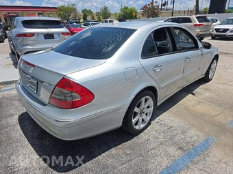 2008 Mercedes-Benz E 350 Sedan – miniatura 3