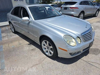 2008 Mercedes-Benz E 350 Sedan – miniatura 4