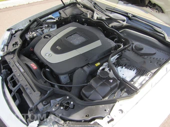 2008 Mercedes-Benz E-Class Base – miniatura 59