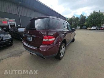 2008 Mercedes-Benz ML 320 CDI - miniatura 3