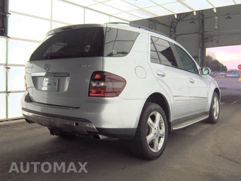 2008 Mercedes-Benz ML 320 CDI – miniatura 4