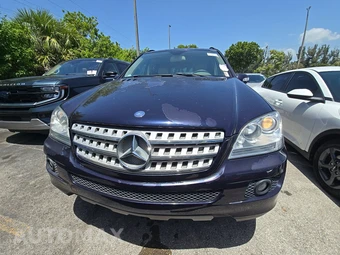 2008 Mercedes-Benz ML 350 - miniatura 2