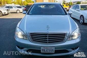 2008 Mercedes-Benz S 550 4MATIC - miniatura 2