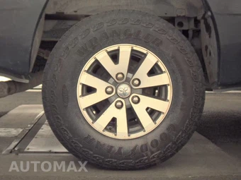 2008 Mitsubishi Raider LS Crew Cab Medium Bed – miniatura 11