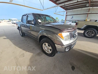 2008 Nissan Frontier SE Crew Cab Medium Bed – miniatura 3