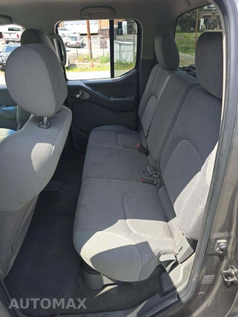 2008 Nissan Frontier SE Crew Cab Medium Bed – miniatura 13
