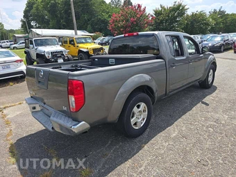 2008 Nissan Frontier SE Crew Cab Medium Bed – miniatura 3
