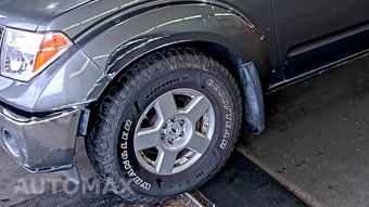 2008 Nissan Frontier SE Crew Cab Medium Bed – miniatura 7