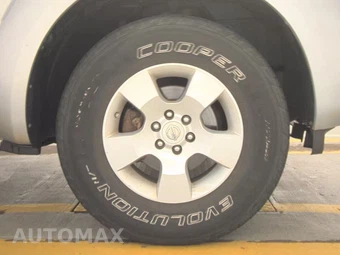 2008 Nissan Pathfinder S – miniatura 10