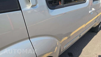 2008 Nissan Pathfinder S – miniatura 39