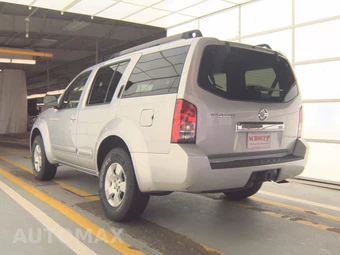 2008 Nissan Pathfinder S – miniatura 8