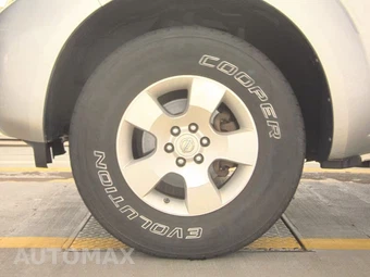 2008 Nissan Pathfinder S – miniatura 9