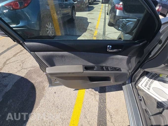 2008 Nissan Sentra 2.0 S – miniatura 15