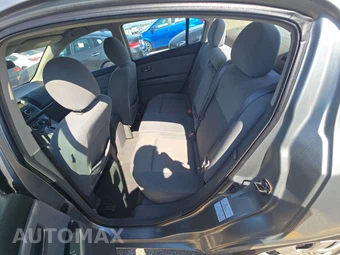 2008 Nissan Sentra 2.0 S – miniatura 9