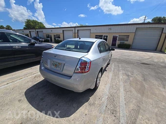 2008 Nissan Sentra 2.0 S - miniatura 3