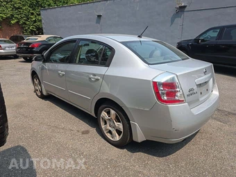 2008 Nissan Sentra 2.0 S – miniatura 2